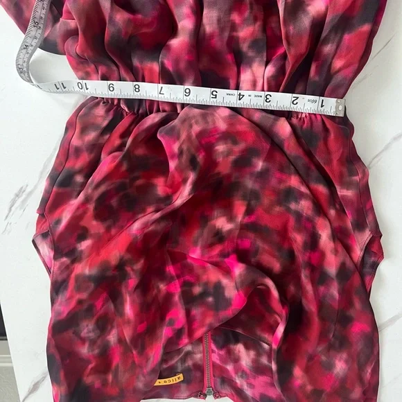 ALICE + OLIVIA  Red Watercolor Silk Mini Dress - Picture 5 of 9